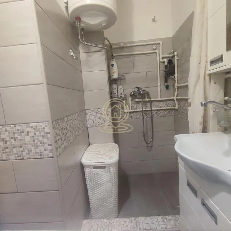 Prodaja, dvosoban stan, 48m², Bagremar, Kragujevac