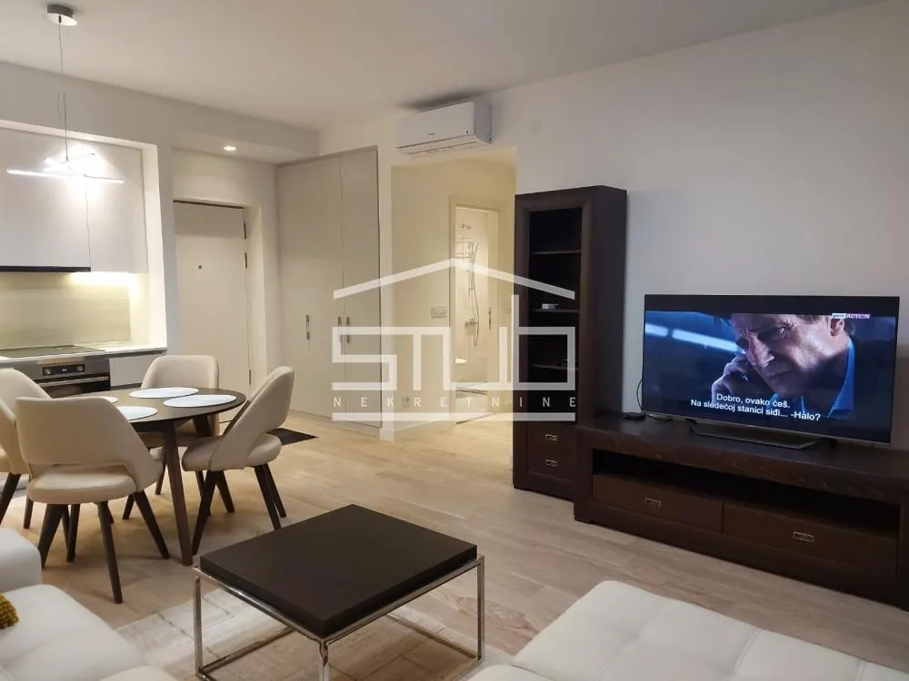 Rent, two bedroom apartment, 58m², Savski Venac, Beograd