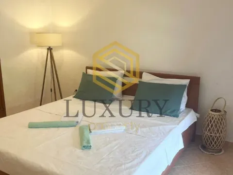 Sale, house, 425m², Rijeka Reževići, Budva - image 11