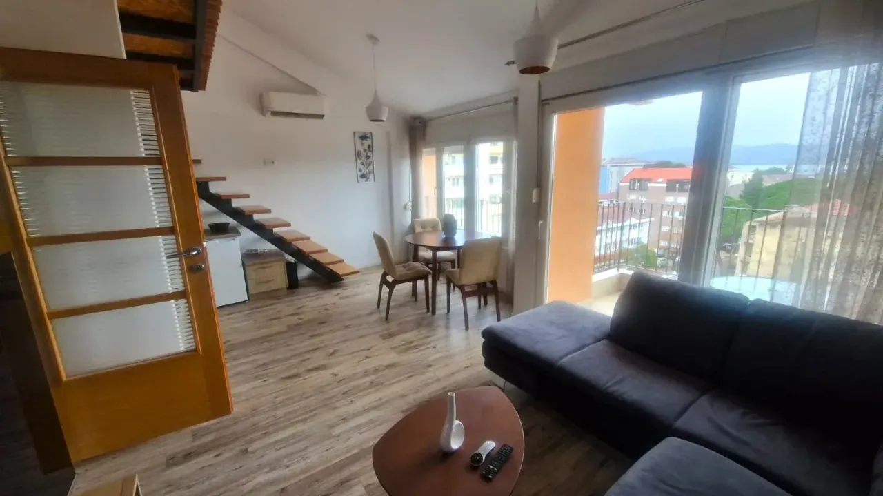Rent, apartment, 45m², Tivat, Crna Gora