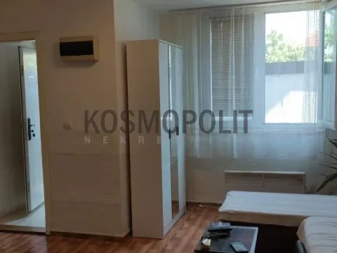 Sale, one bedroom apartment, 27m², Kumodraž Sve Podlokacije, Beograd