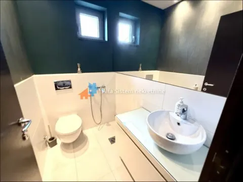 Rent, apartment, 160m², Vračar Sve Podlokacije, Beograd - image 21