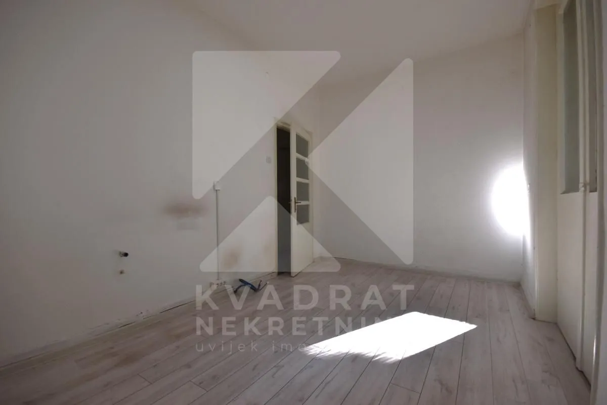 Rent, office space, 85m², Centar, Podgorica