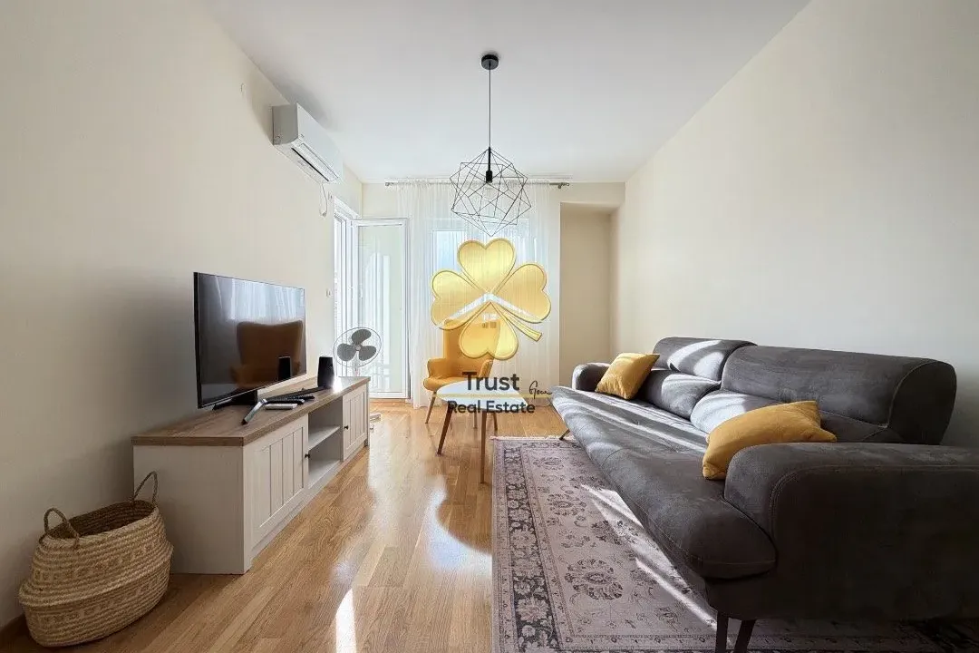 Rent, one bedroom apartment, 50m², City Kej, Podgorica