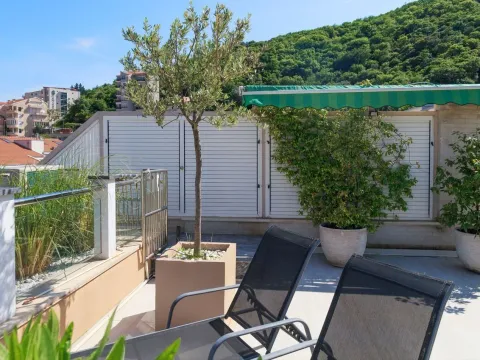 Sale, three bedroom apartment, 85m², Budva, Crna Gora - image 7