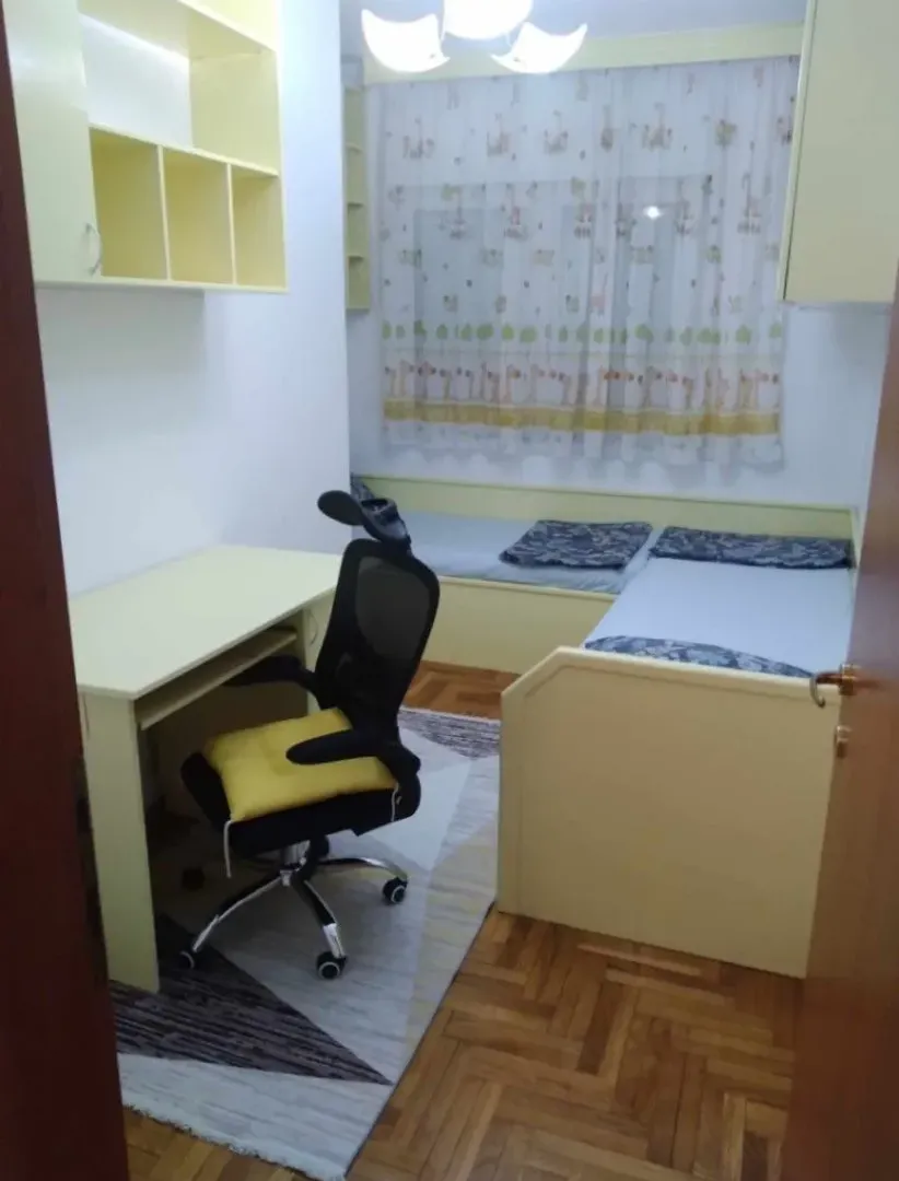 Izdavanje, dvosoban stan, 60m², Preko Morače, Podgorica