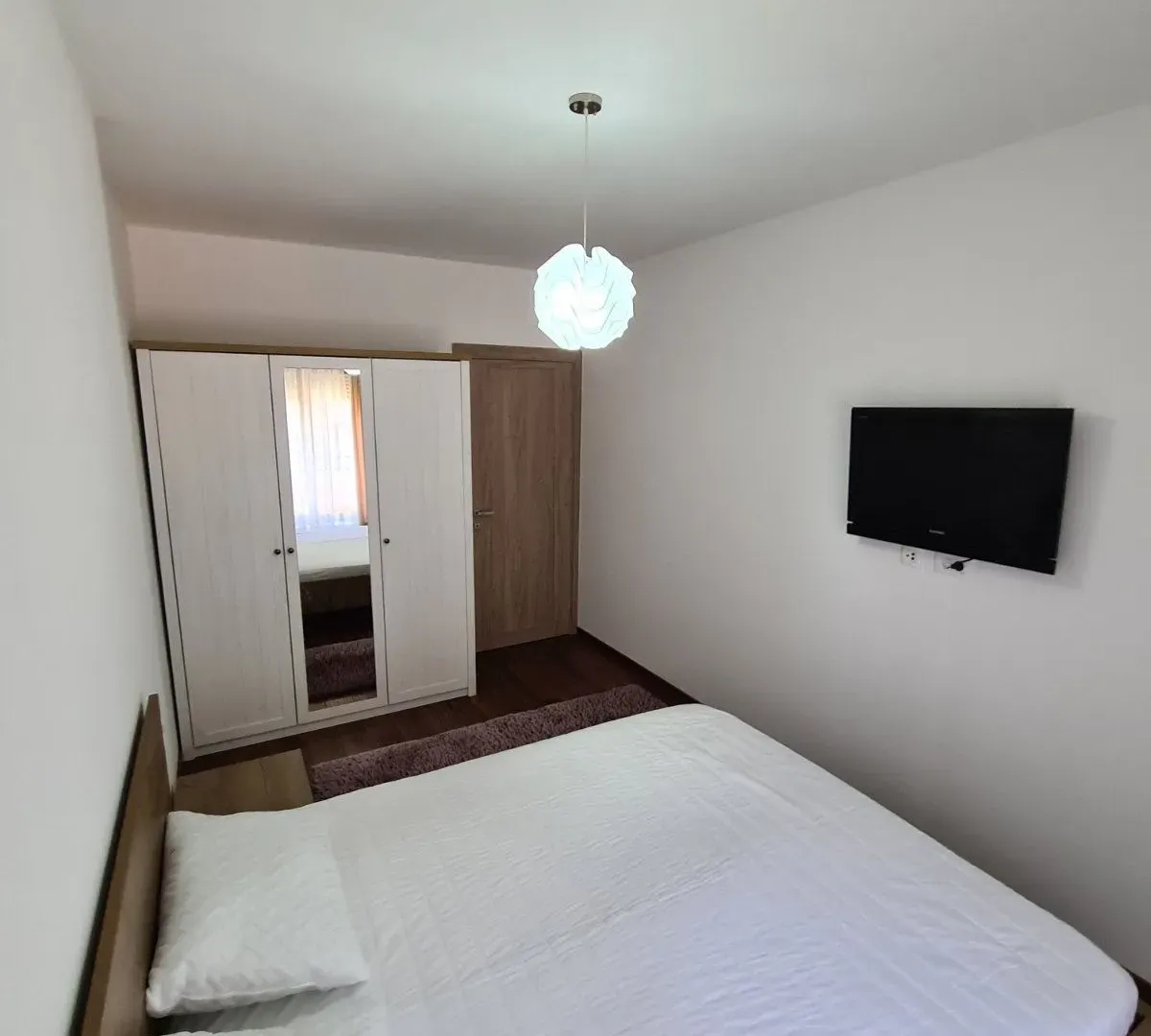 Izdavanje, jednosoban stan, 50m², Master Kvart, Podgorica