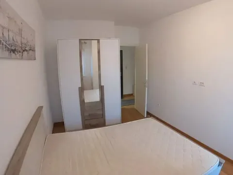 Izdavanje, jednosoban stan, 44m², Zagorič, Podgorica - image 4