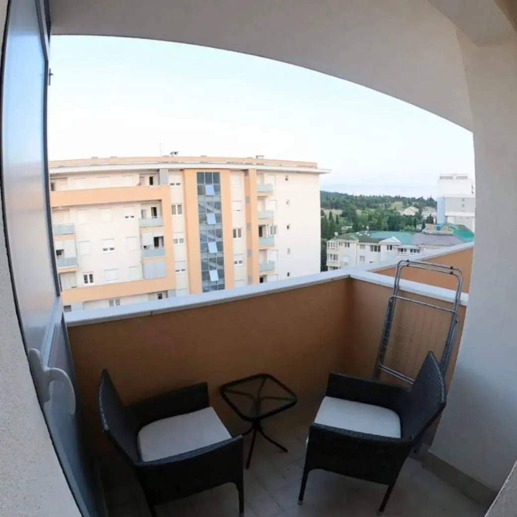 Rent, one bedroom apartment, 43m², City Kej, Podgorica