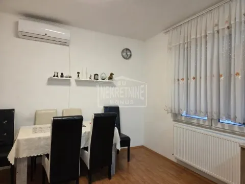 Prodaja, dvosoban stan, 52m², Centar, Subotica - image 4
