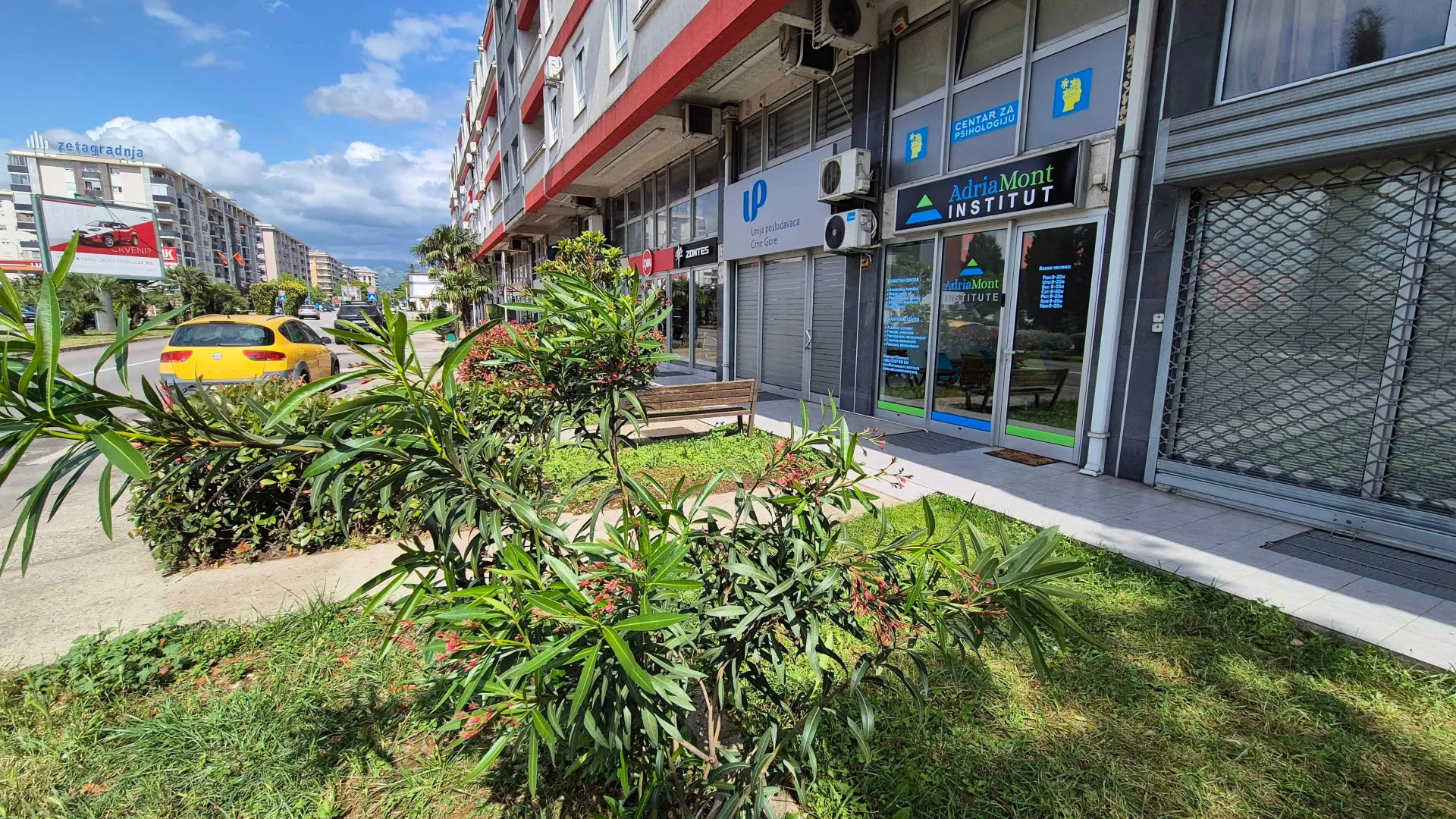 Rent, office space, 190m², City Kvart, Podgorica