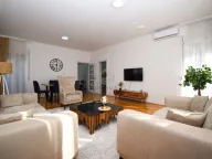 Izdavanje, trosoban stan, 95m², Dalmatinska ulica, Podgorica - image 2