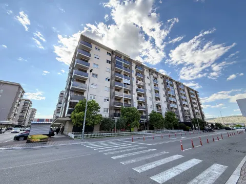 Sale, two bedroom apartment, 71m², City Kvart, Podgorica - image 14