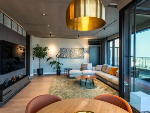 Izdavanje, trosoban stan, 193m², Stari Grad, Beograd - image 12