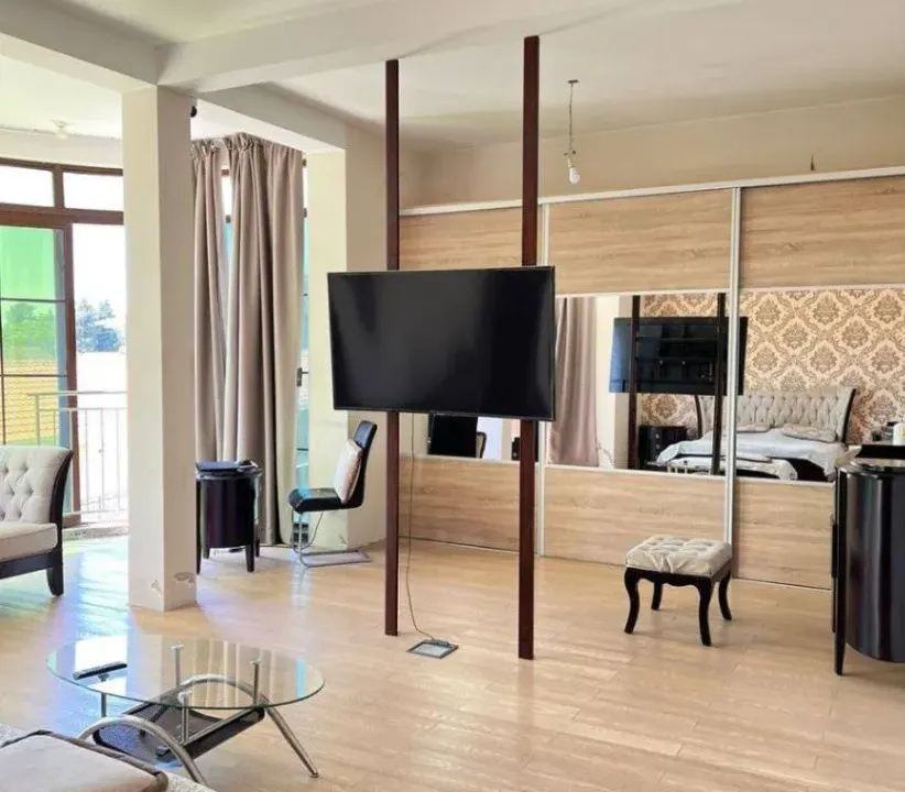 Sale, house, 316m², Gradiošnica, Tivat