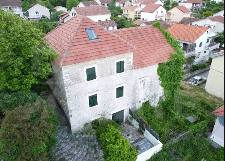 Prodaja, kuća, 180m², Herceg Novi, Crna Gora