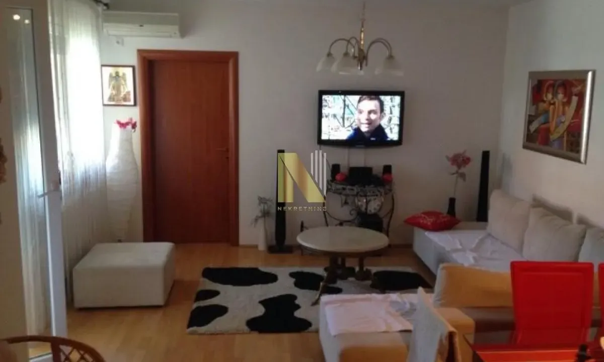 Sale, two bedroom apartment, 59m², Centar, Novi Sad