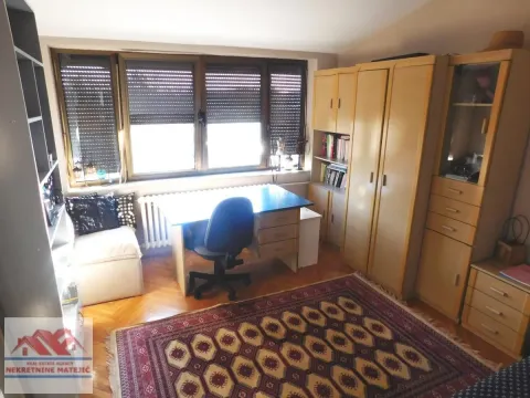 Prodaja, stan, 151m², Vašarište, Kragujevac - image 19