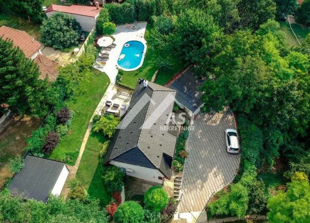 Izdavanje, kuća, 100m², Mišeluk, Petrovaradin