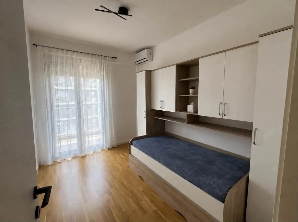 Rent, two bedroom apartment, 64m², Stari Aerodrom, Podgorica