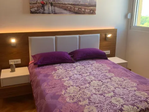 Rent, apartment, 68m², Blok 5, Podgorica - image 13