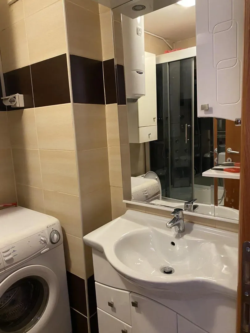 Izdavanje, dvosoban stan, 73m², Vezirov Most, Podgorica