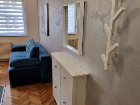 Rent, one bedroom apartment, 31m², Grbavica, Novi Sad Sve Podlokacije - image 4