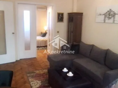 Rent, two bedroom apartment, 40m², Stari Grad, Beograd - image 3