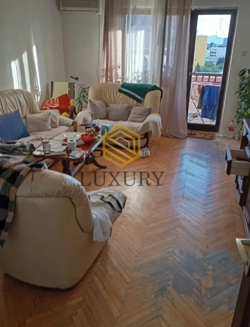 Prodaja, dvosoban stan, 68m², Lepa Kata, Podgorica