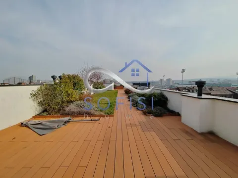 Izdavanje, četvorosoban stan, 147m², Centar, Novi Sad - image 20