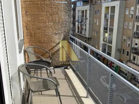 Izdavanje, dvosoban stan, 50m², Bulevar Oslobodjenja, Novi Sad Sve Podlokacije - image 4