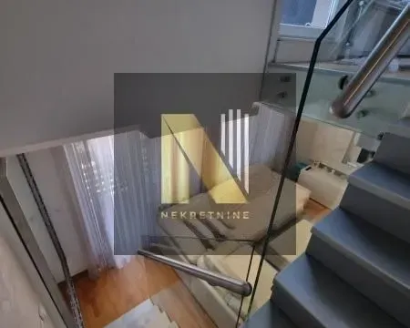 Izdavanje, četvorosoban stan, 98m², Centar, Novi Sad - image 3