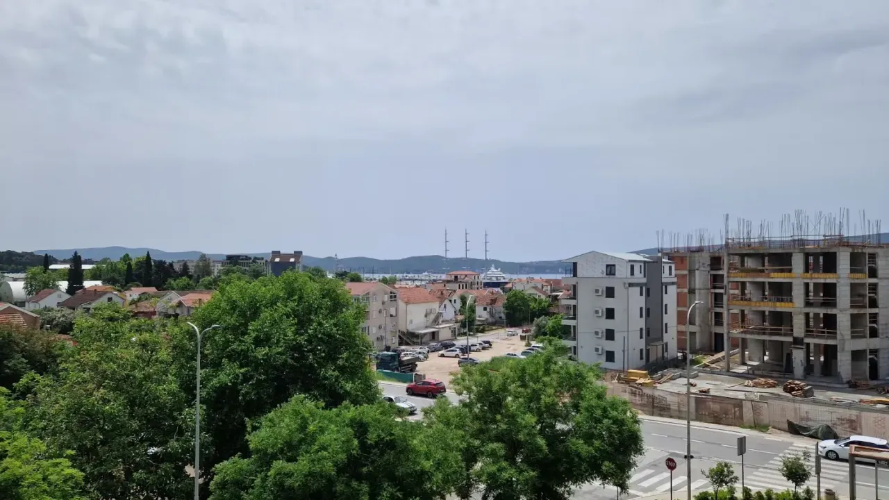 Prodaja, stan, 56m², Tivat, Crna Gora