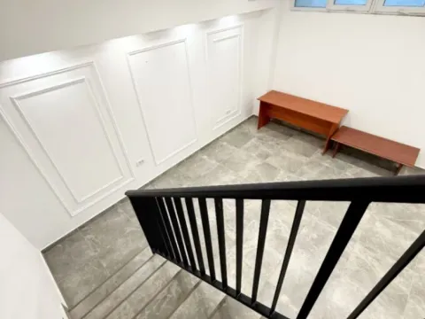 Izdavanje, poslovni prostor, 56m², Blok 9, Podgorica - image 8