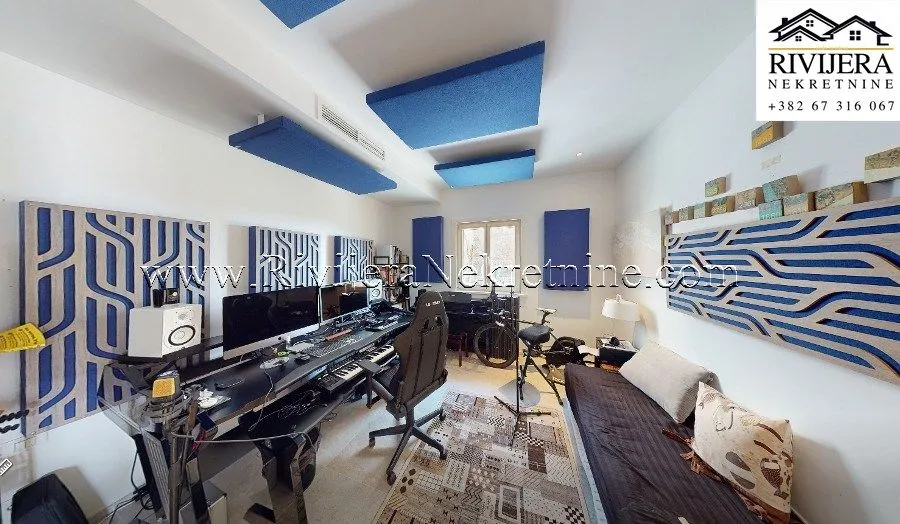 Sale, two bedroom apartment, 112m², Luštica Bay, Tivat