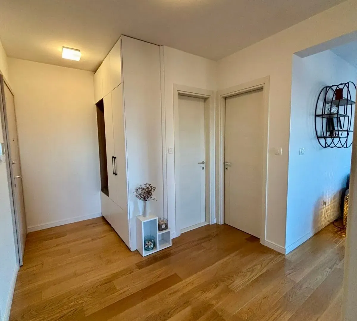 Sale, two bedroom apartment, 70m², Central Point, Podgorica
