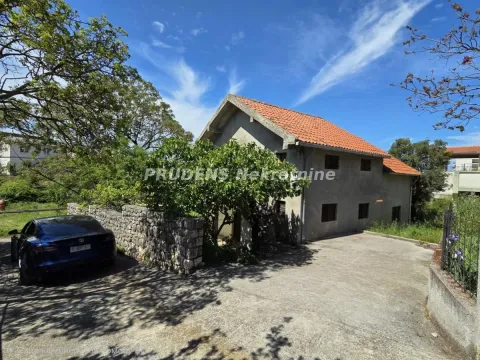 Sale, house, 80m², Dobre Vode, Bar - image 1