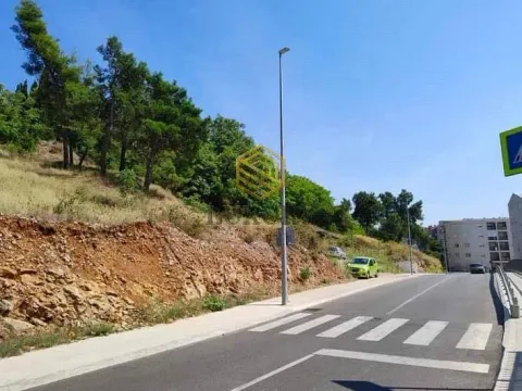 Rent, two bedroom apartment, 69m², Ljubović, Podgorica - image 12