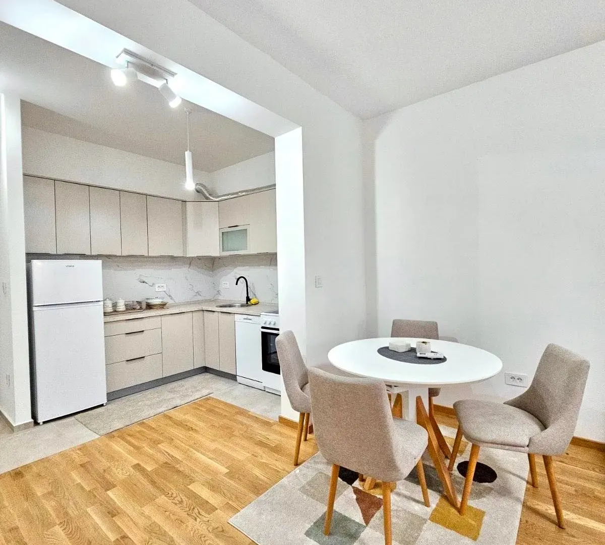 Rent, one bedroom apartment, 46m², Stari Aerodrom, Podgorica