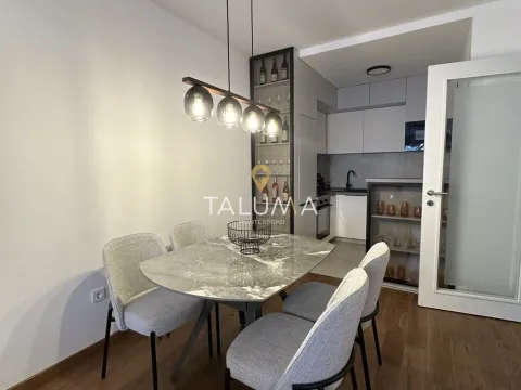 Rent, one bedroom apartment, 52m², Tološi, Podgorica - image 5