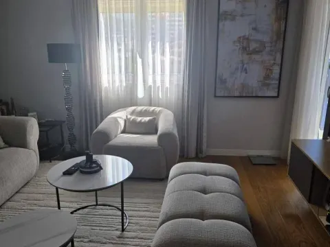 Sale, two bedroom apartment, 78m², Centar, Bar - image 2