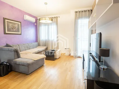 Rent, one bedroom apartment, 45m², City Kvart, Podgorica - image 2