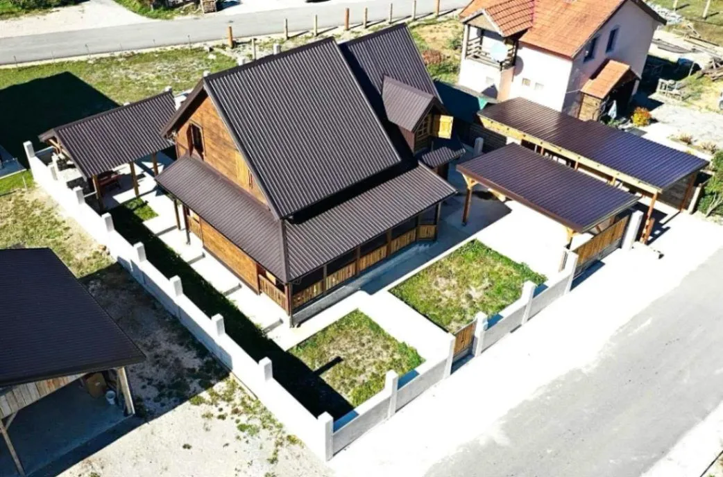 Sale, house, 122m², Centar, Kolašin