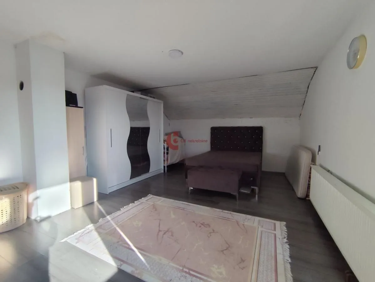 Prodaja, kuća, 441m², Novi Žednik, Subotica