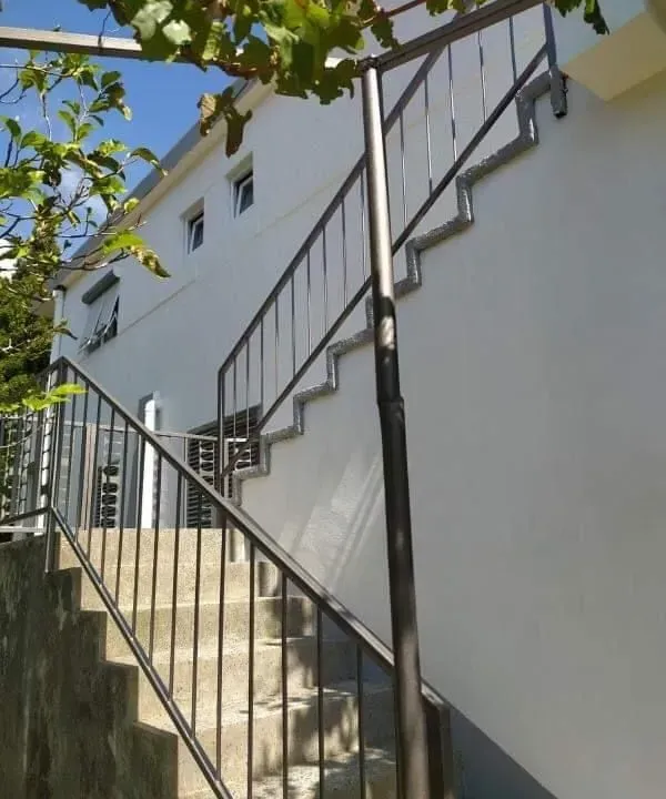 Sale, house, 180m², Sutomore, Bar