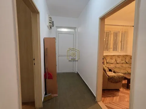Rent, two bedroom apartment, 60m², Tološi, Podgorica - image 8
