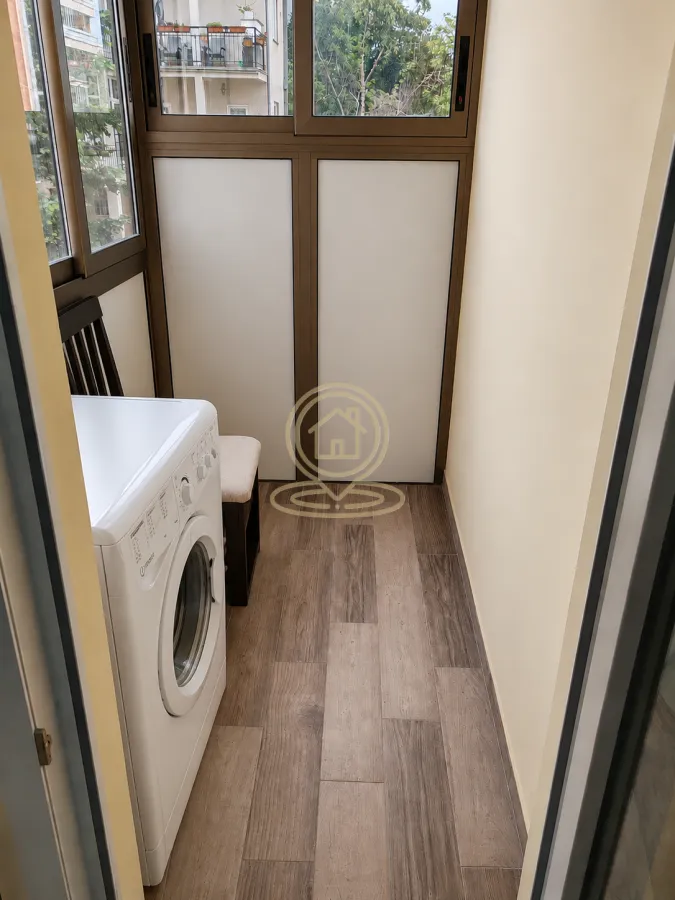 Rent, two bedroom apartment, 36m², Kalenić Pijaca, Vračar Sve Podlokacije