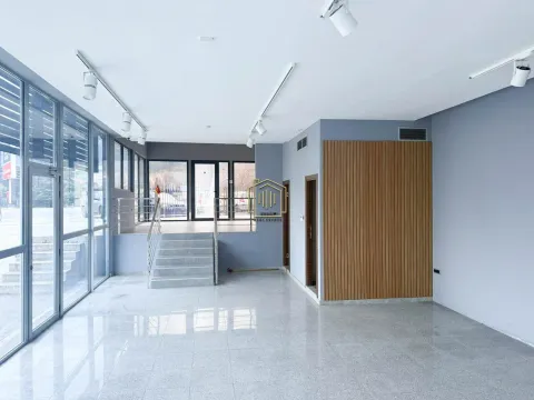 Izdavanje, poslovni prostor, 120m², Zabjelo, Podgorica - image 1