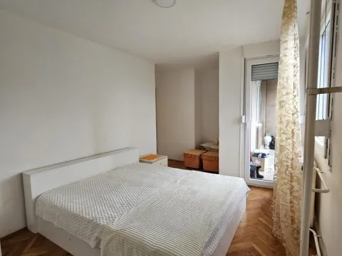 Rent, three bedroom apartment, 70m², Dom zdravlja, Niš - image 4