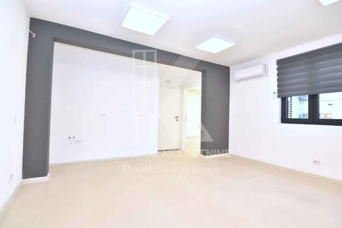 Rent, office space, 80m², Centar, Podgorica